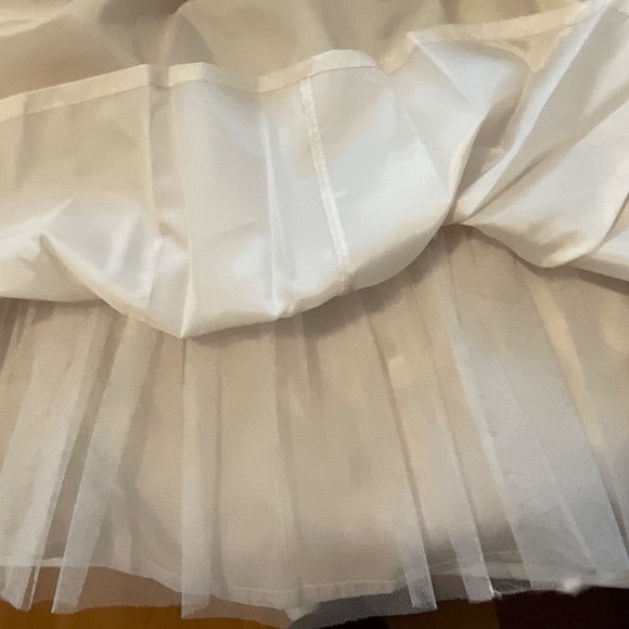 Elegant sleeveless Calvin Klein dress - Picture 9 of 11